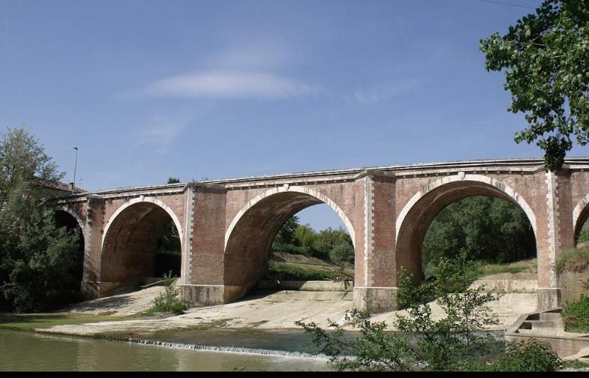 La Sosta - Intero Appartamento Ponte d'Arbia Exterior foto